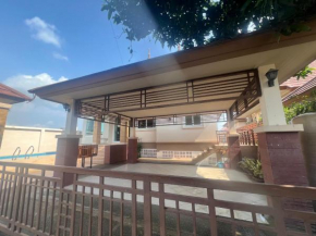 Pool Villa, up to 12 People, Bang Sare, Sattahip District